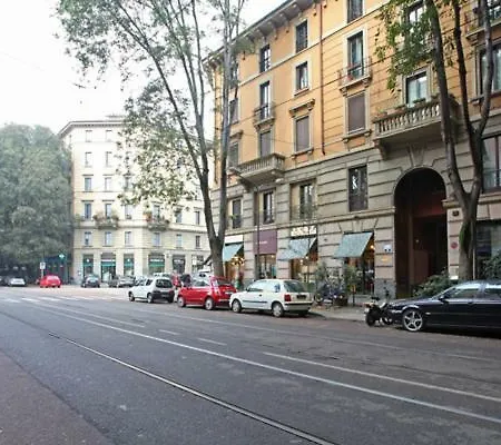 Casa 50 * Milaan